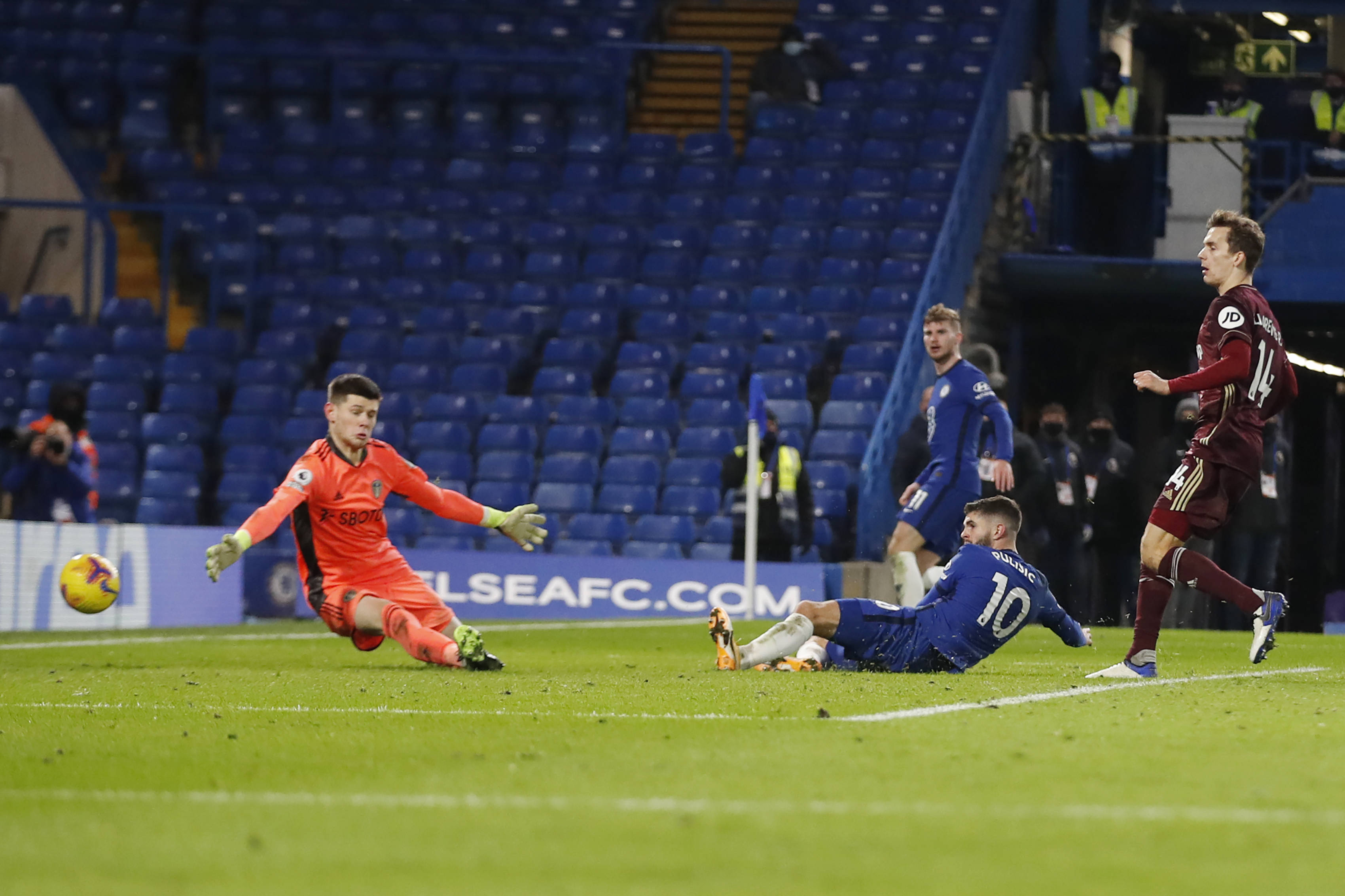 不足的团队 不足的团队